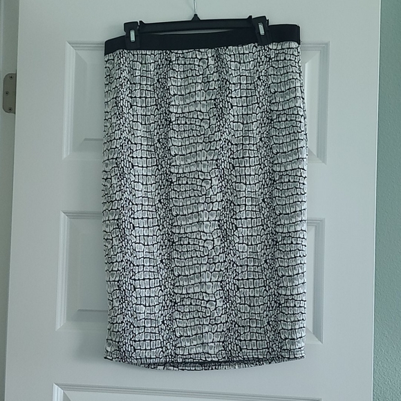 Pixley Dresses & Skirts - Pixley Skirt